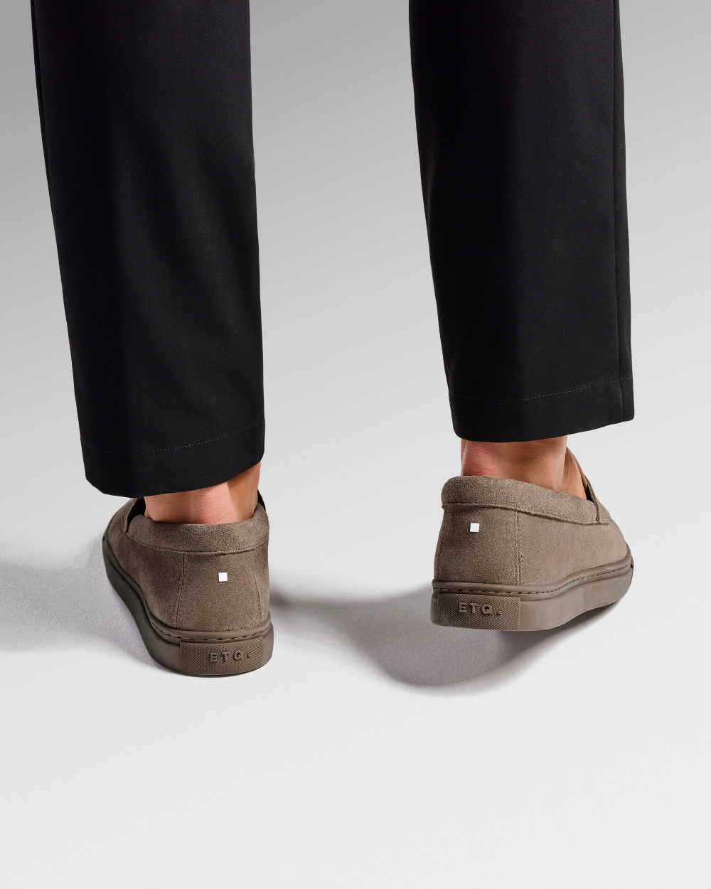 LS 05 Suede Desert Taupe