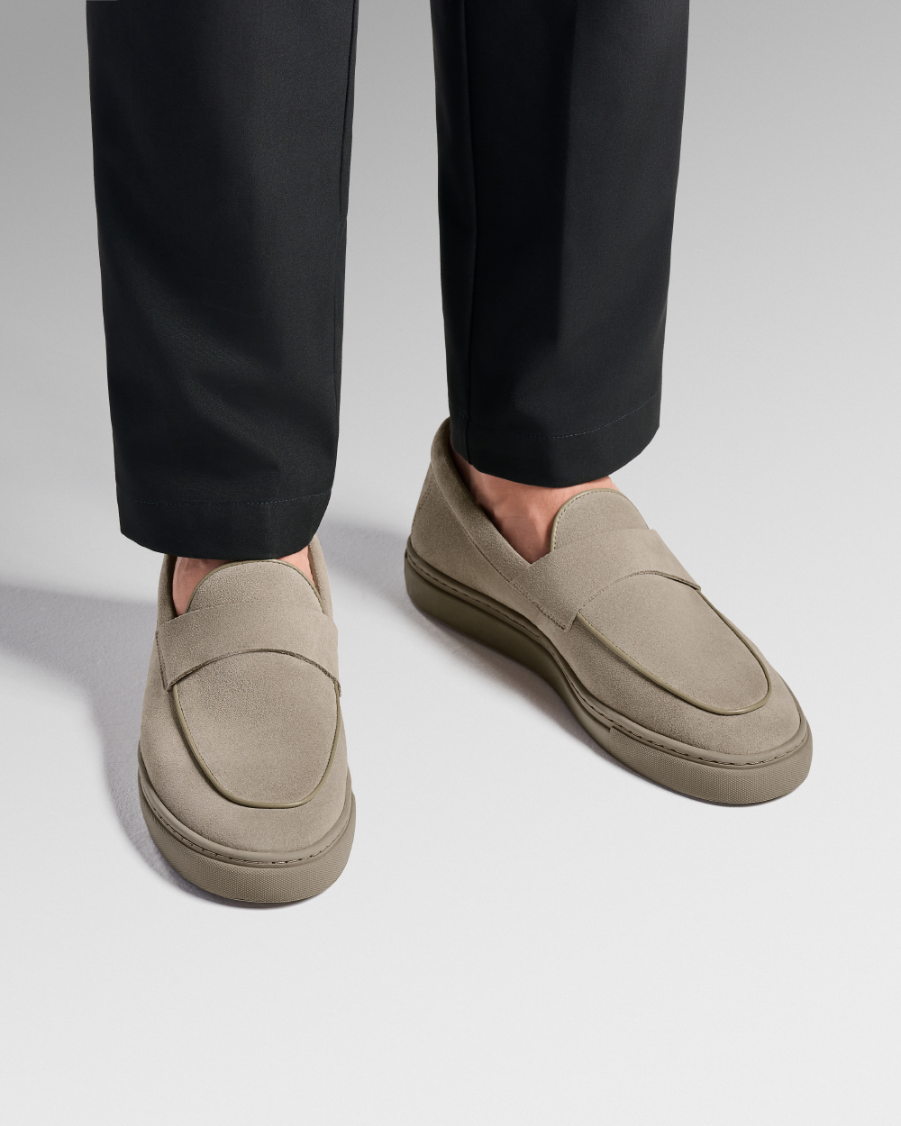 LS 05 Suede Desert Taupe