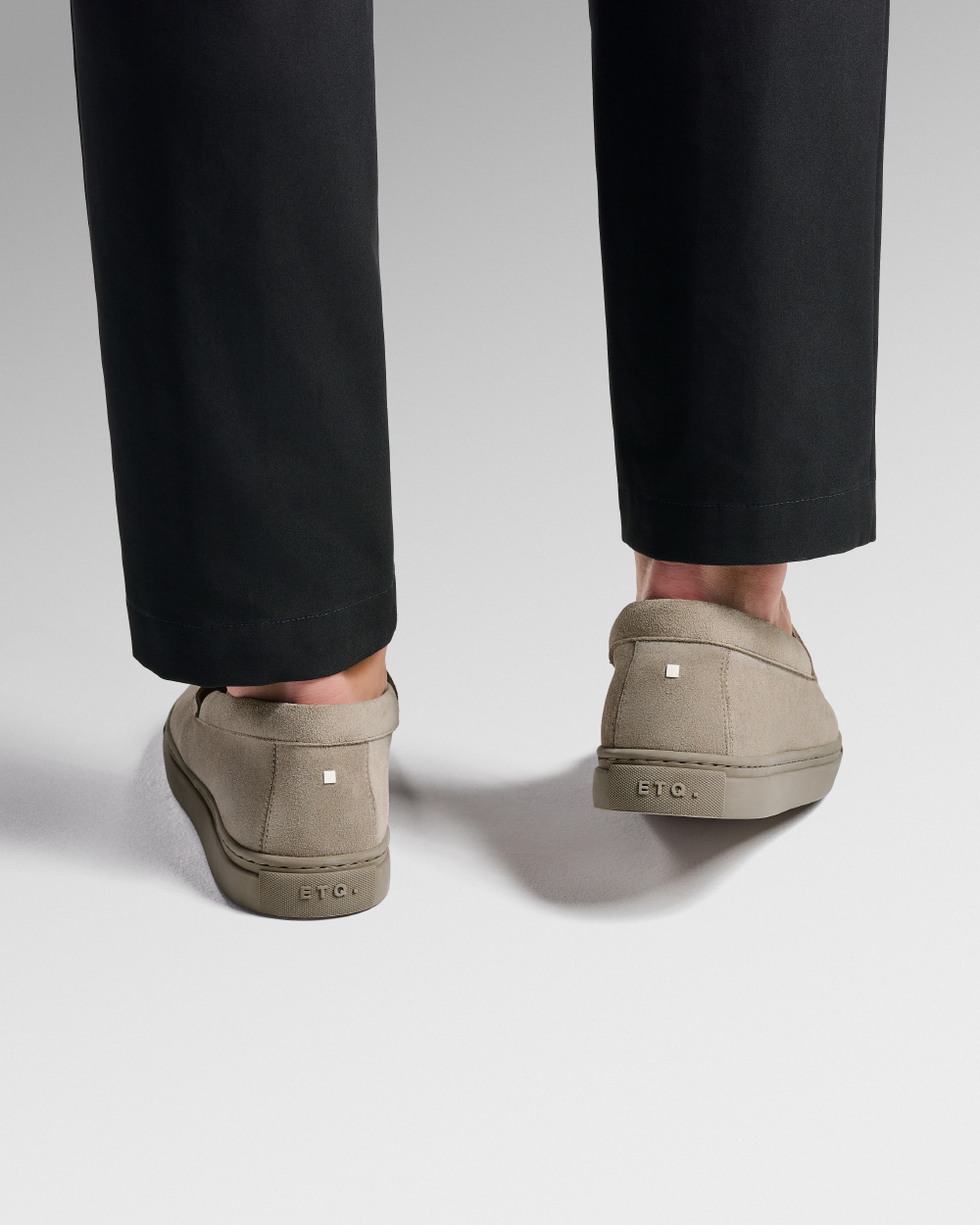 LS 05 Suede Desert Taupe