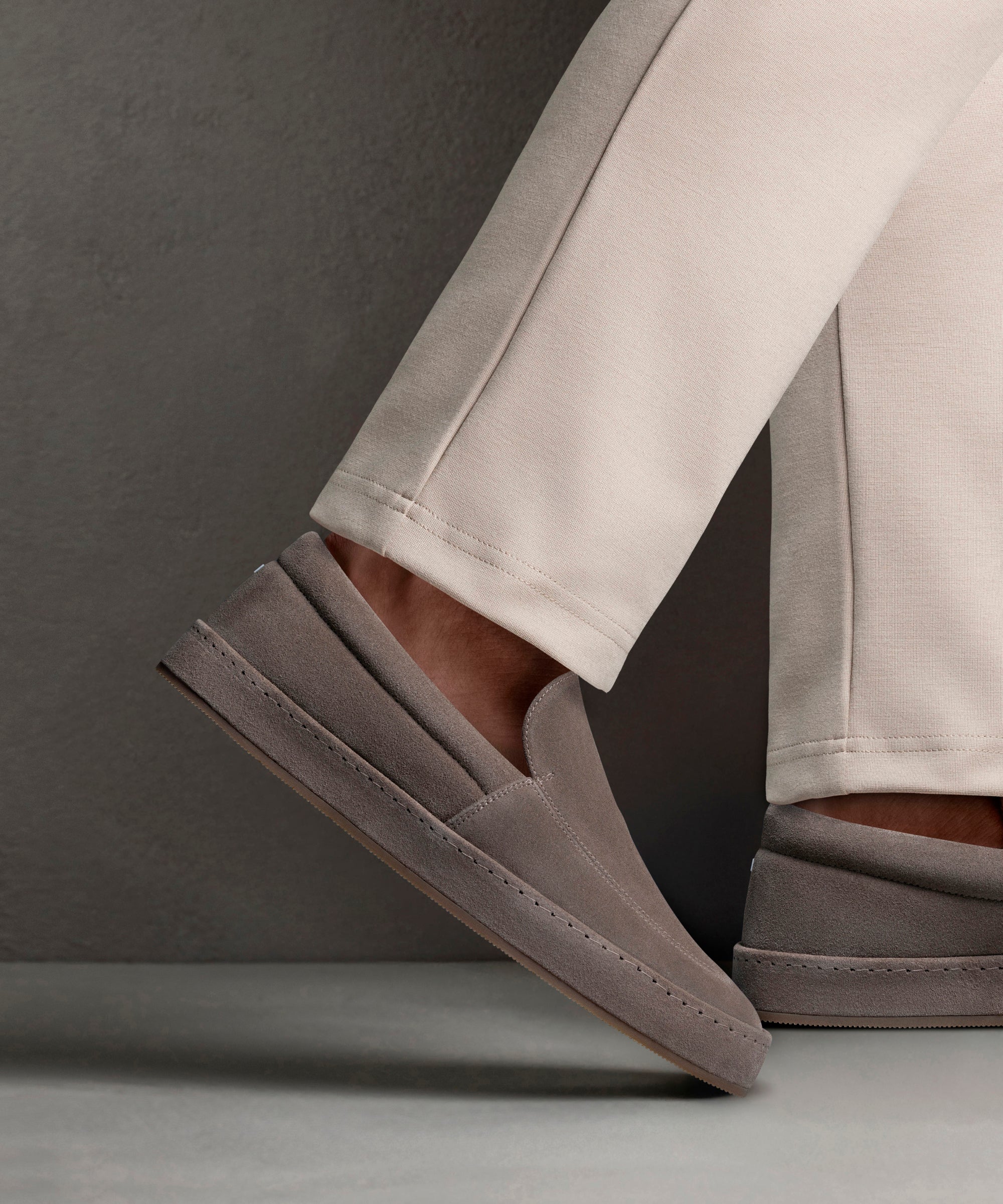 LS 01 Full-Suede Desert Taupe