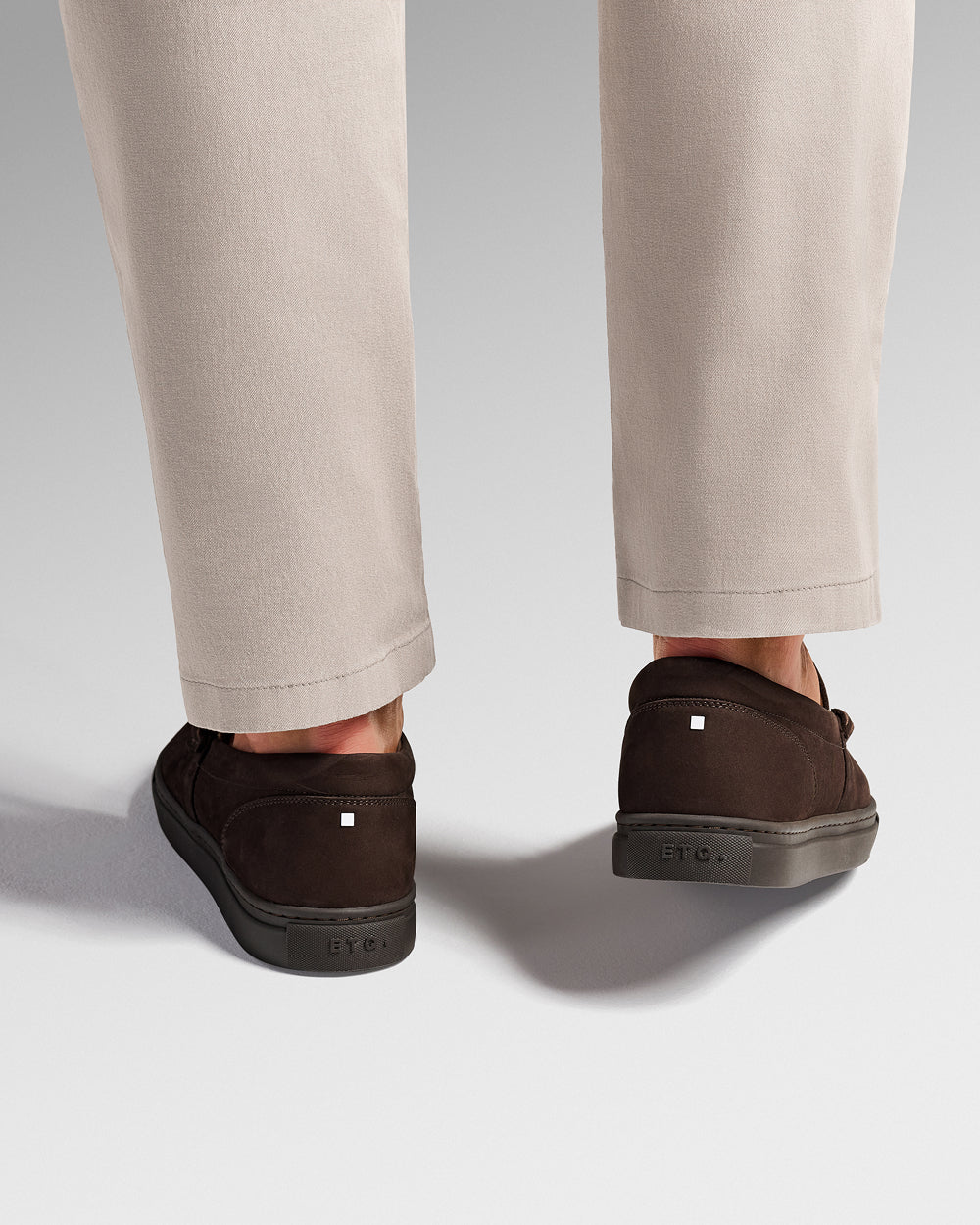 LS 04 Nubuck All Chocolate