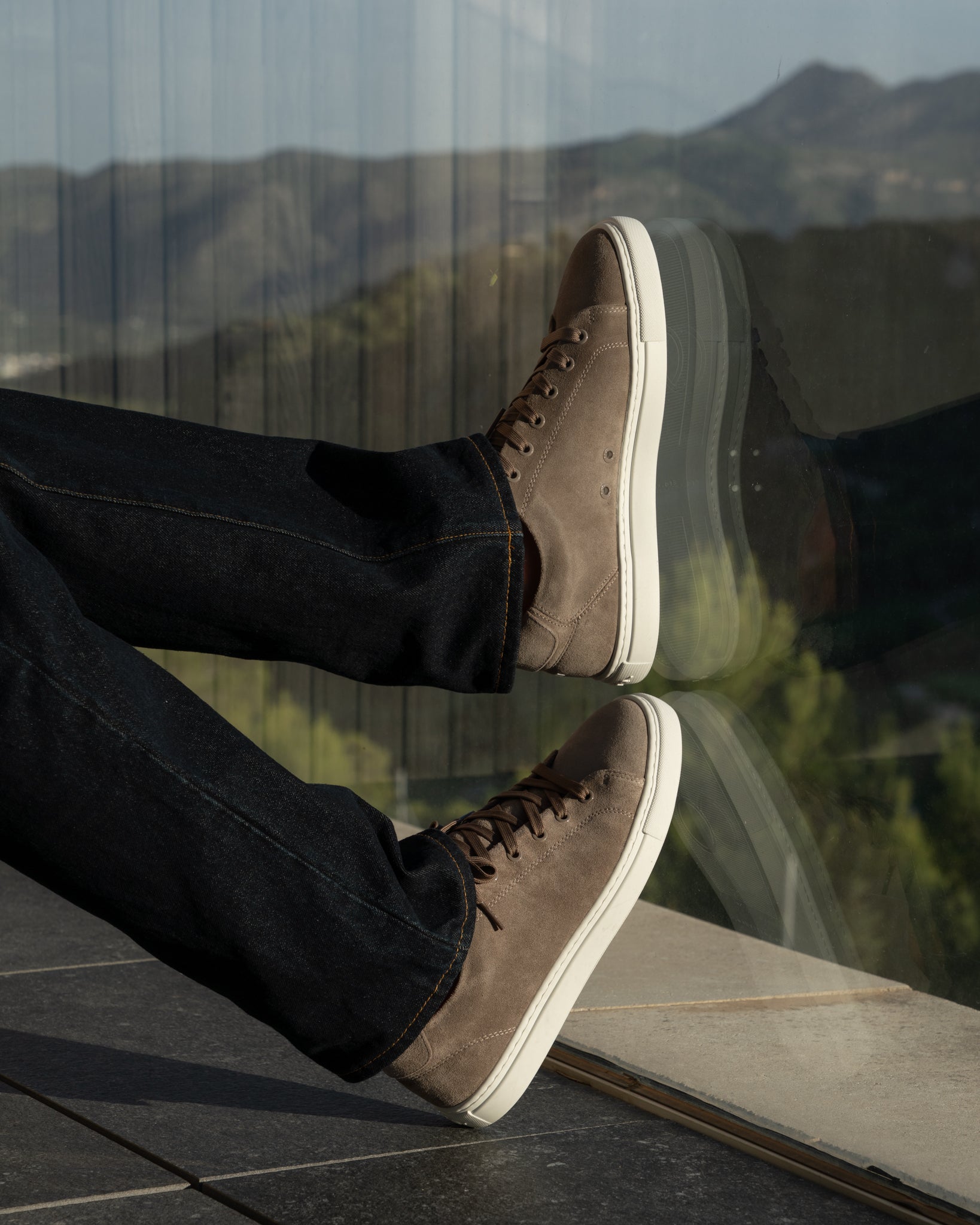 LT01 Court Lite- Suede Desert Taupe-5