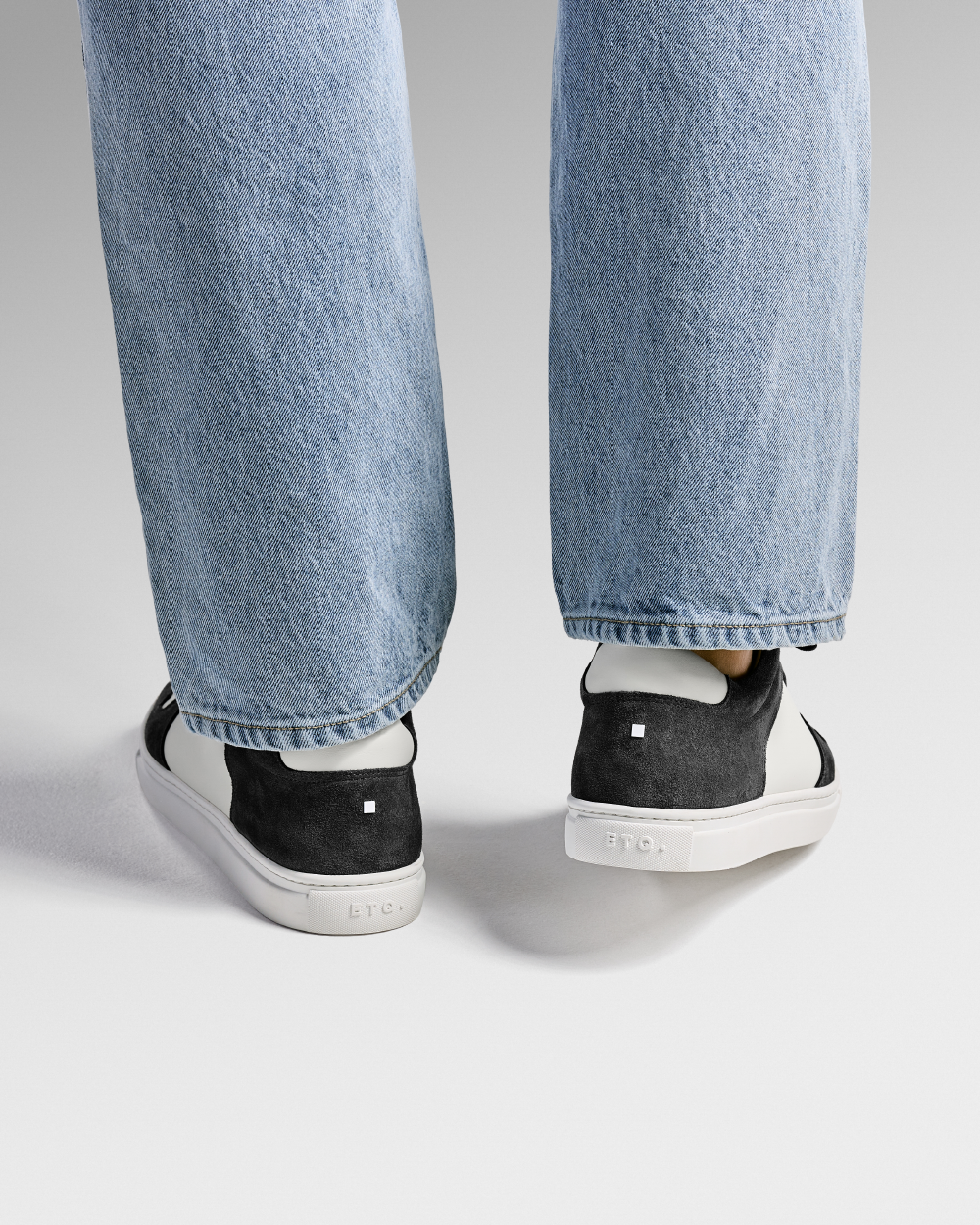 LT 07 White / Anthracite