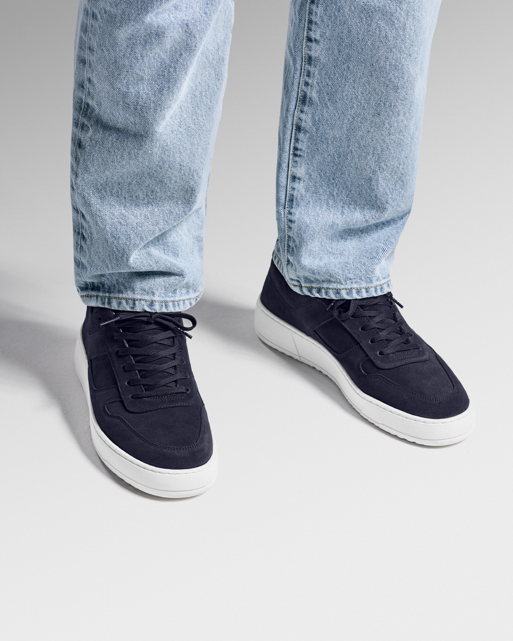 LT 08 Suede Blueberry