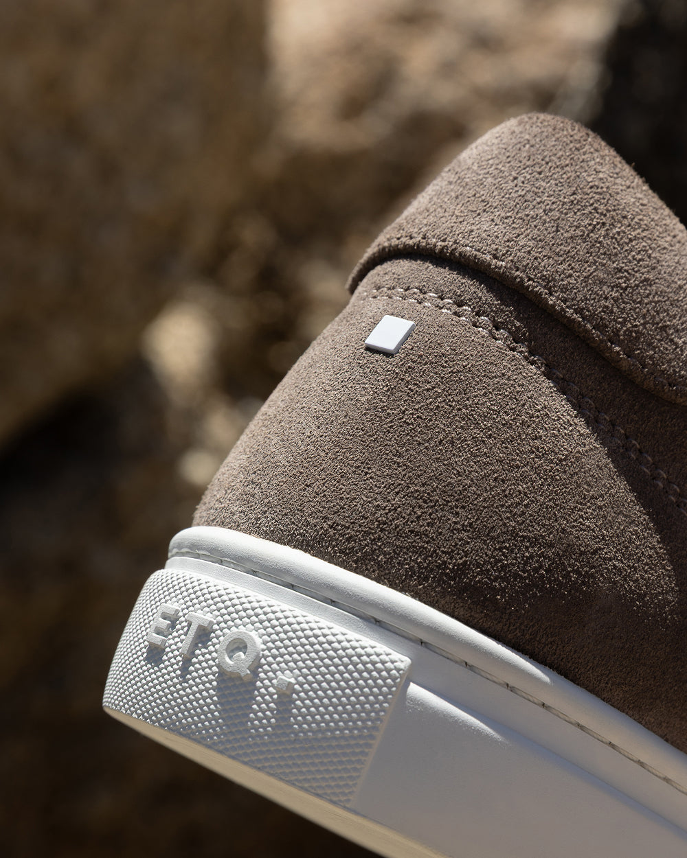 LT 01 Court Lite Suede Desert Taupe