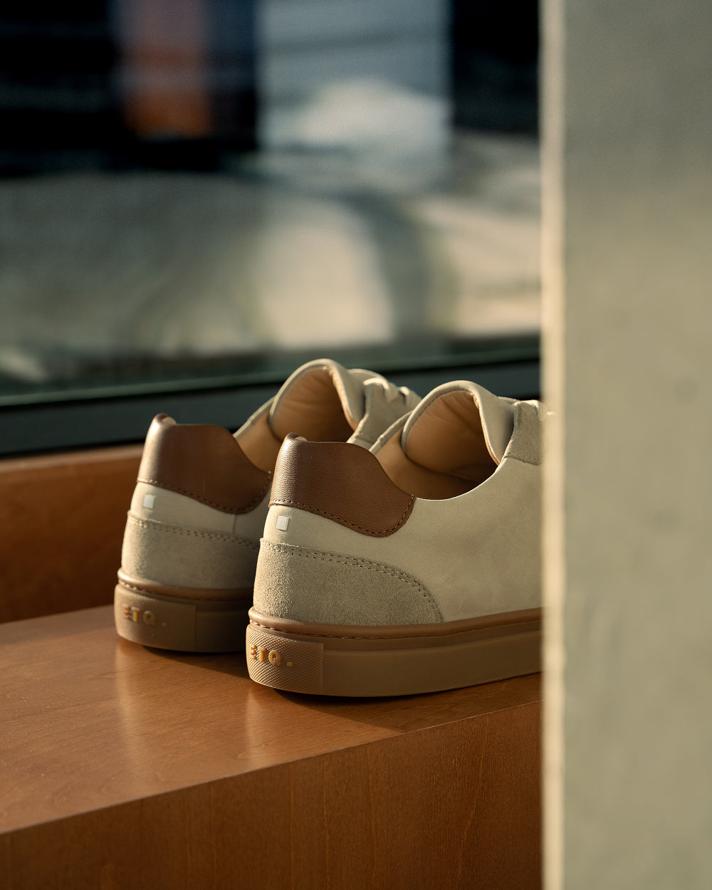LT 05 Layered Gum Dark Sand