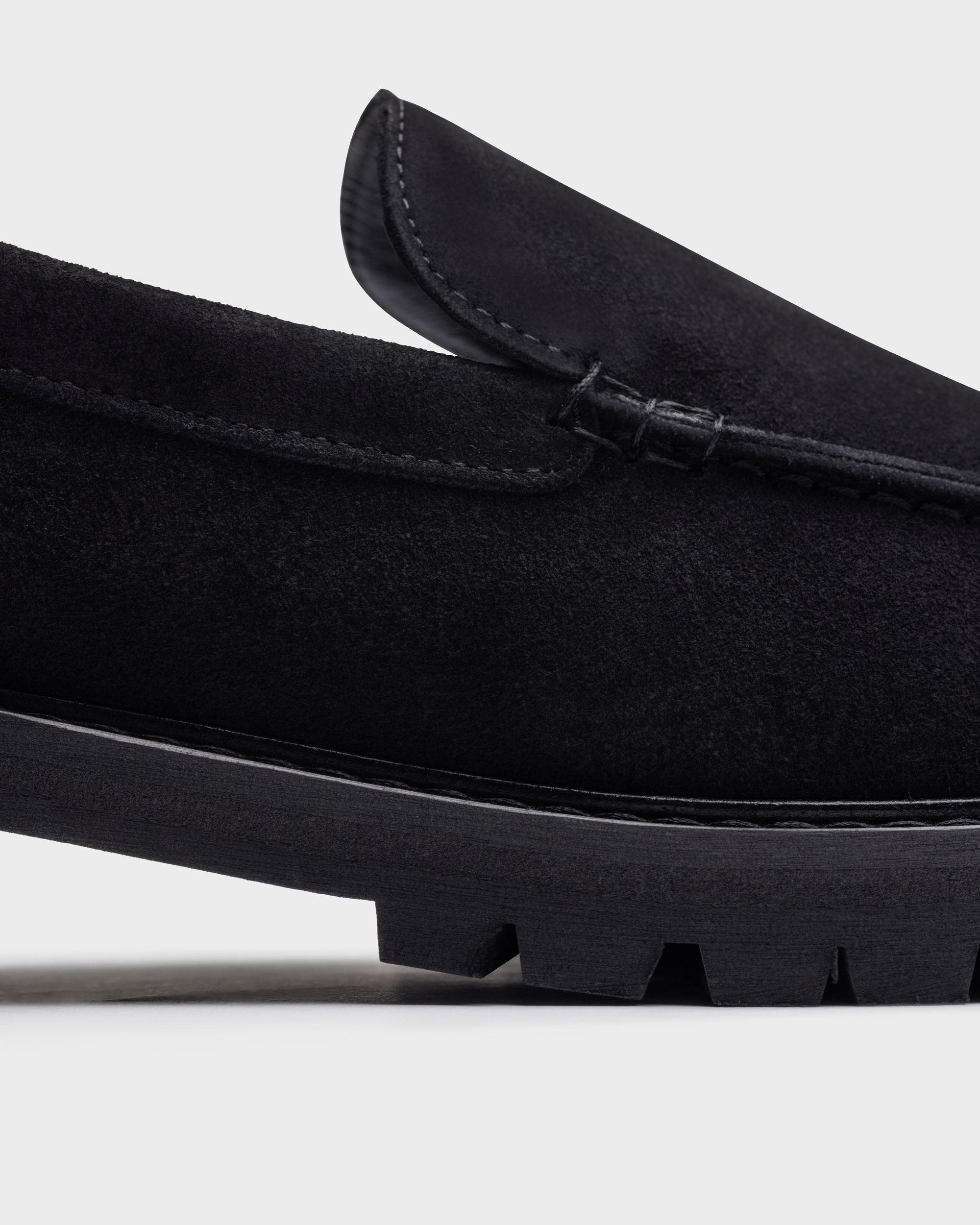 MC 01 Suede All Black