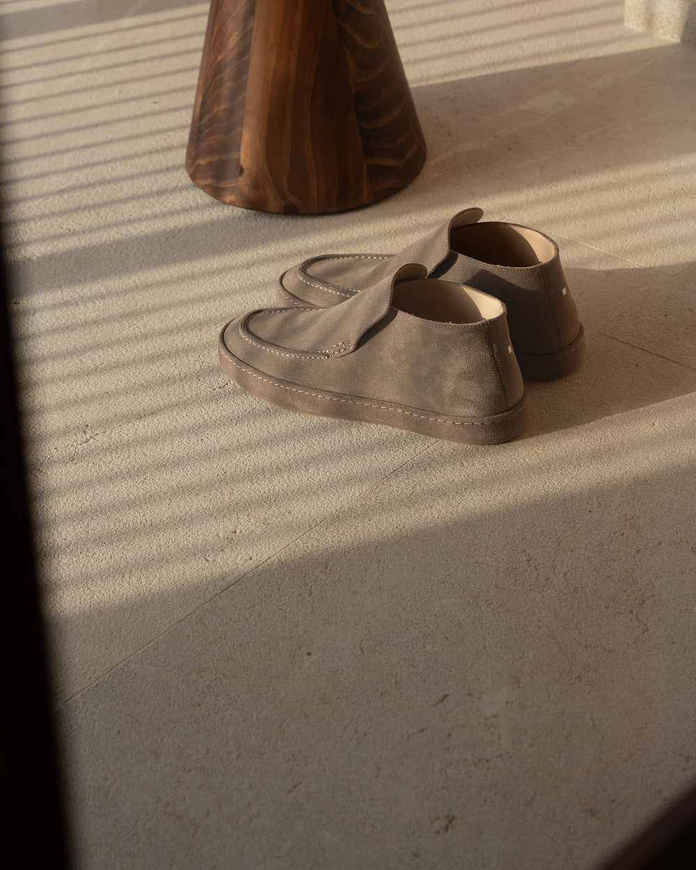 ML 02 Full Suede Desert Taupe