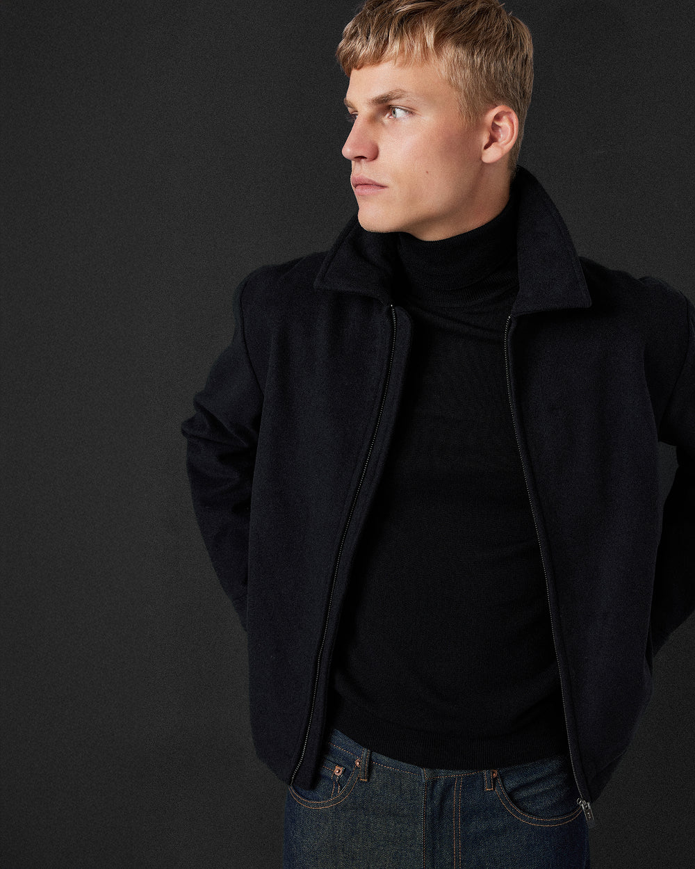 JC 03 Wool Black