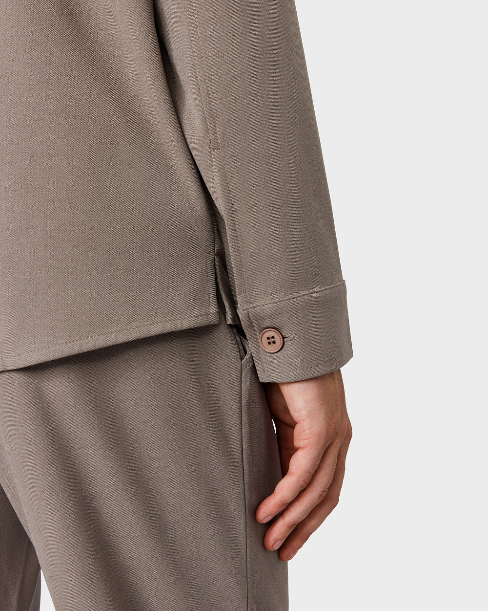 OS 01 Essence Desert Taupe overshirt - ETQ Amsterdam