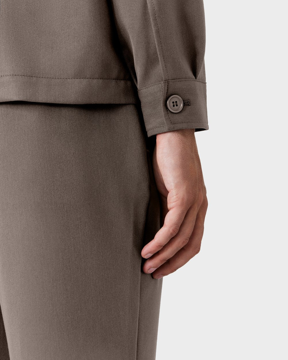 OS 02 Essence 2.0 Desert Taupe