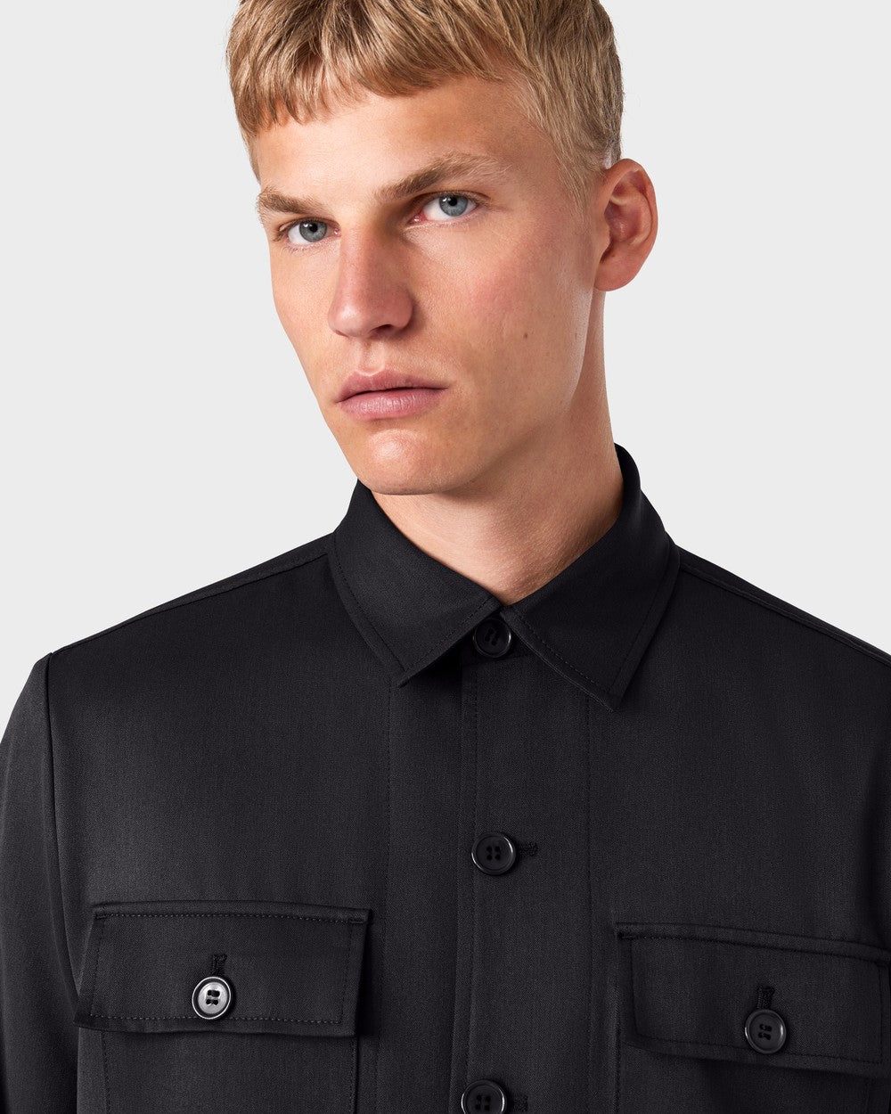 OS 02 Essence 2.0 Black – overshirt in black, photo 7