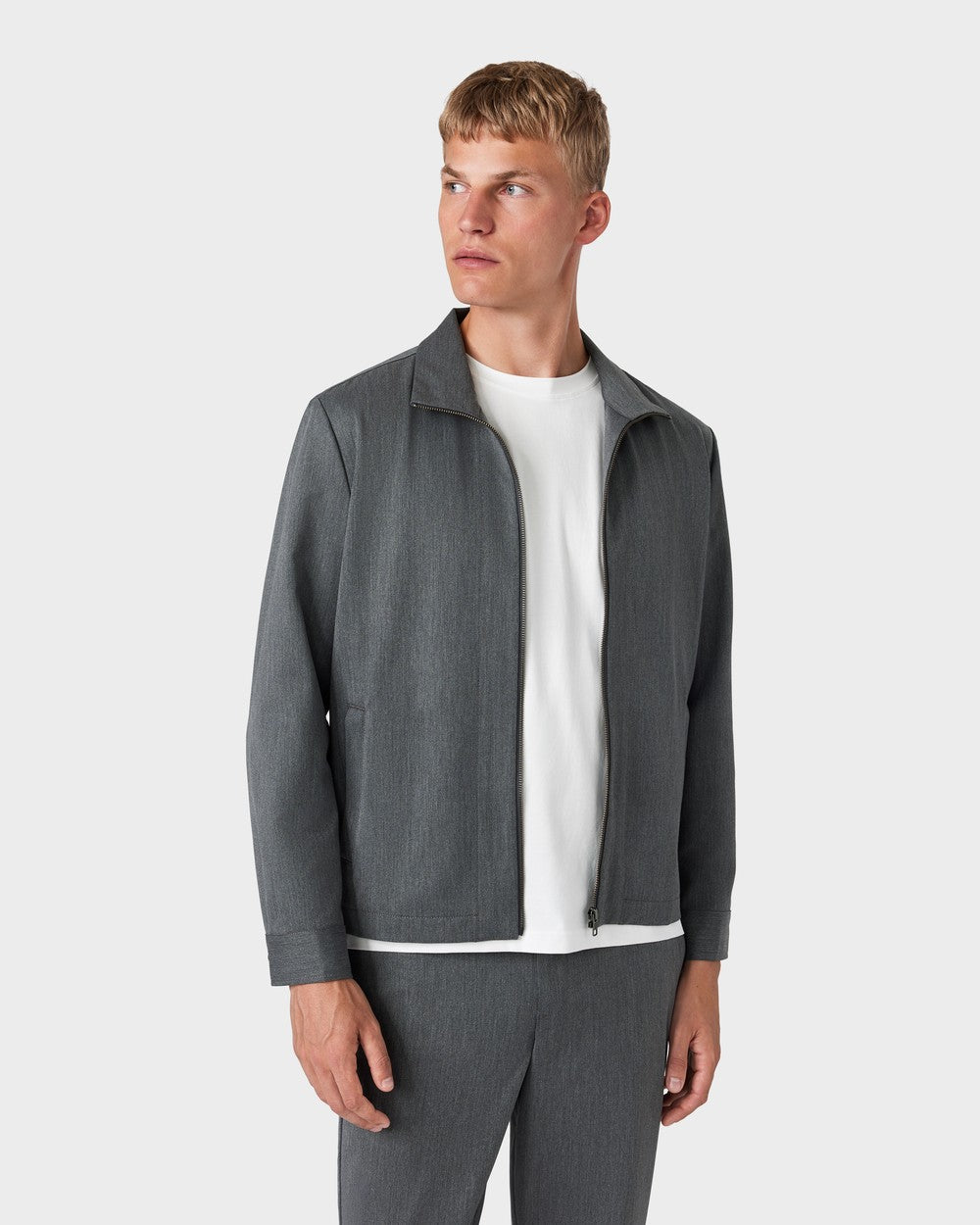 OS 02 Essence Zipped Ash Grey – zip overshirt in grey, photo 1