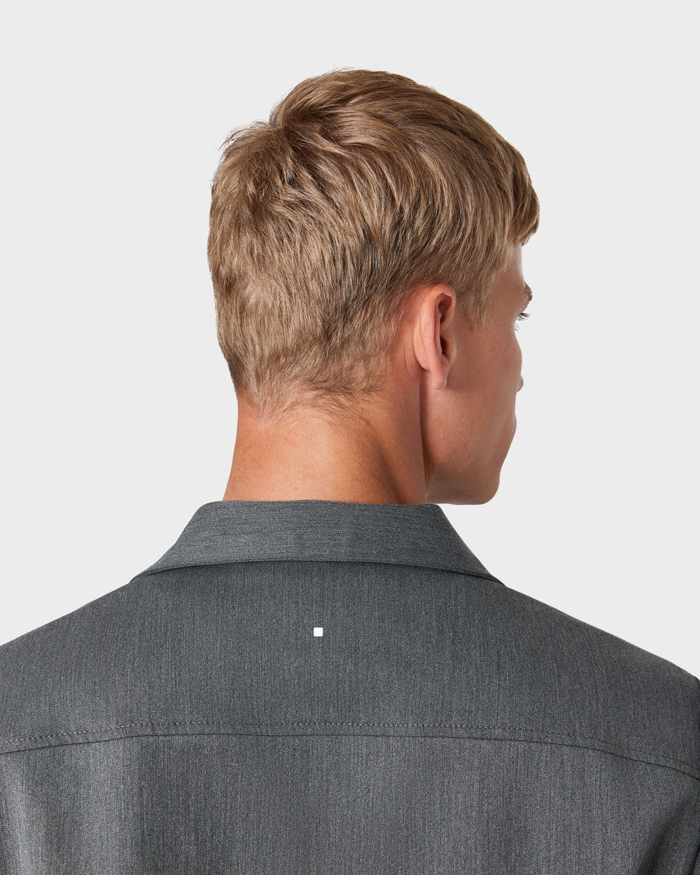OS 02 Essence Zipped Ash Grey