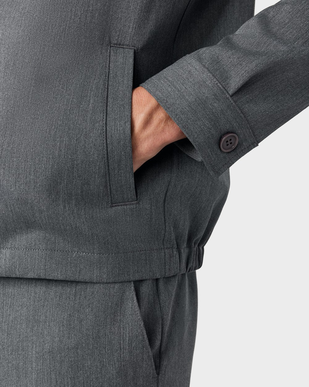 OS 02 Essence Zipped Ash Grey