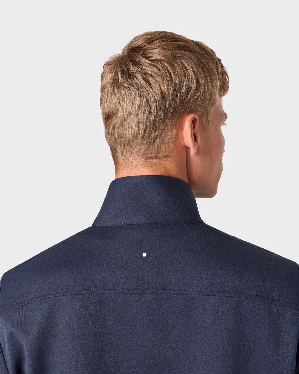 OS 02 Essence Zipped Blueberry