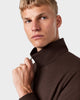 OS 02 Essence Zipped Chocolate – zip overshirt in brown, photo extra