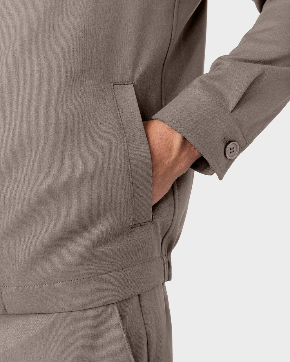 OS 02 Essence Zipped Desert Taupe – zip overshirt in taupe, photo 5
