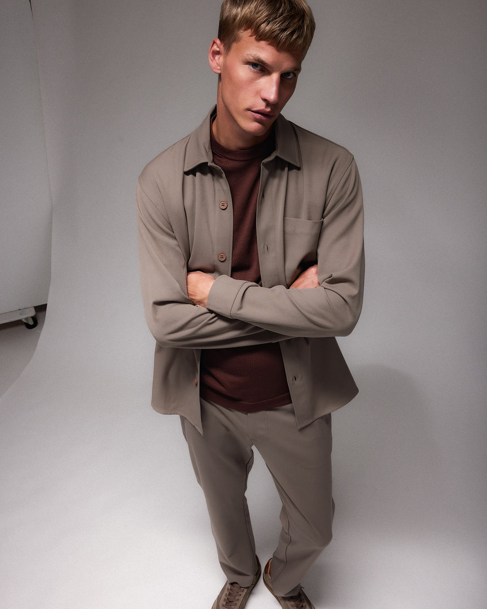 OS 01 Essence Desert Taupe