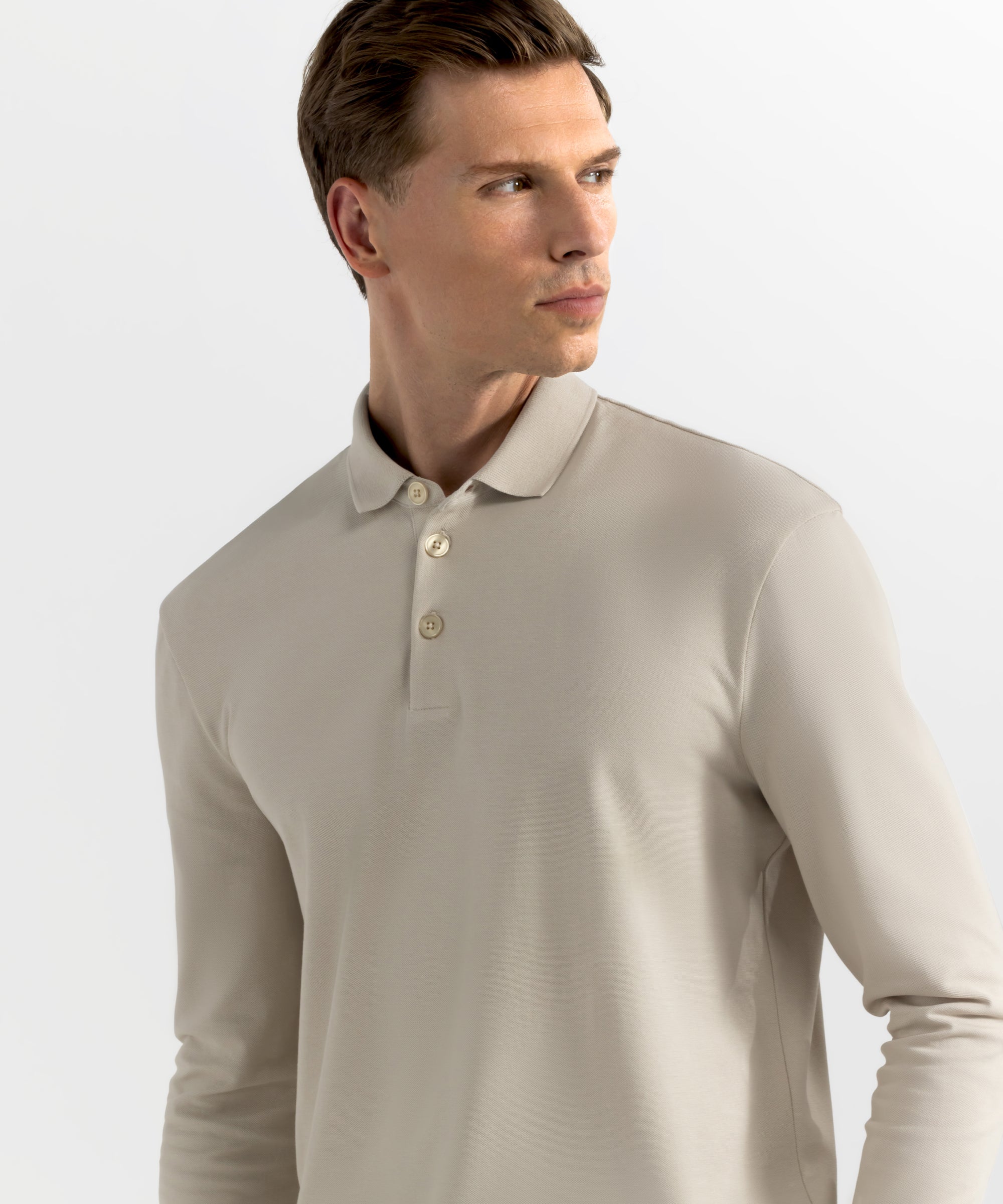 PO 01 Essence Longsleeve Sand