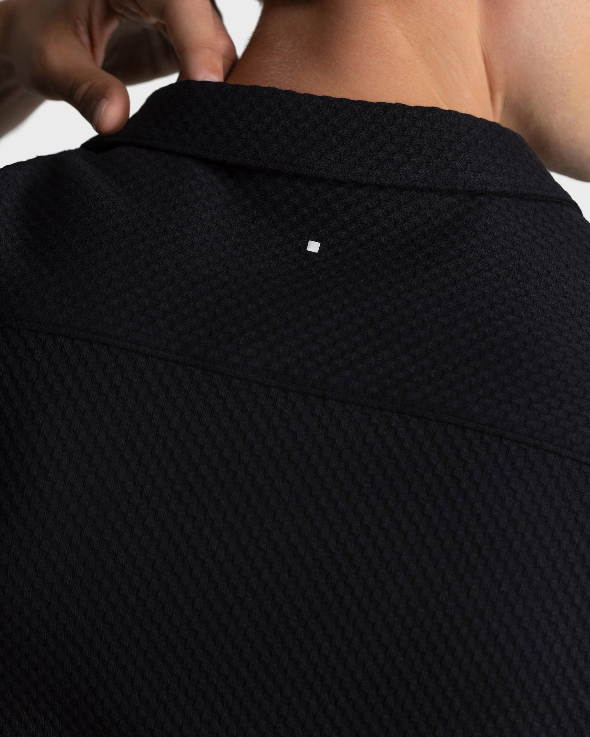 SH 04 Jacquard Black – short sleeve shirt in black cotton jacquard, photo 9