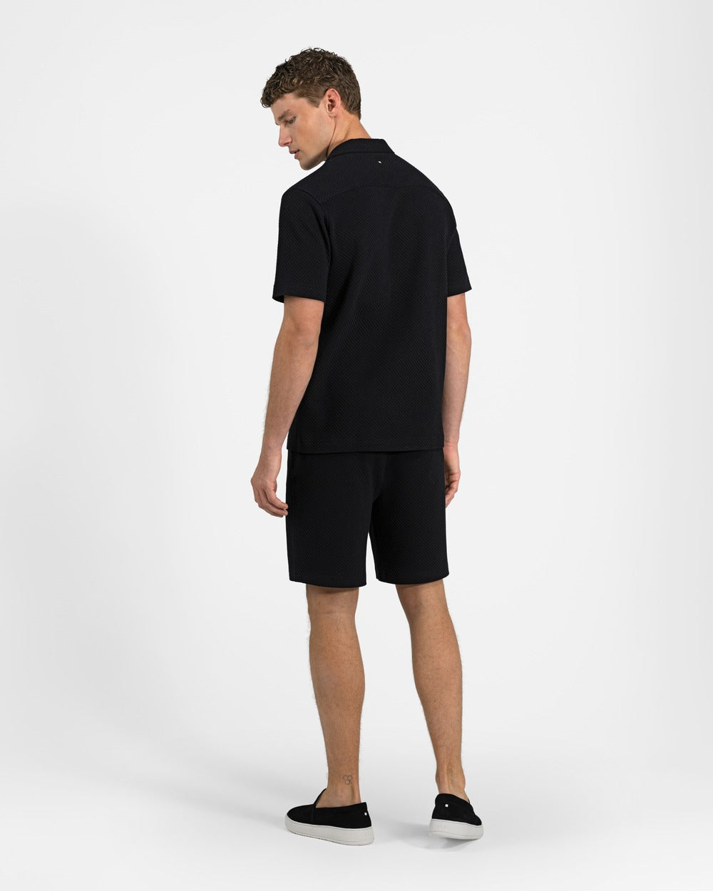ST 02 Jacquard Black and SH 04 Jacquard Black – shorts and short sleeve shirt