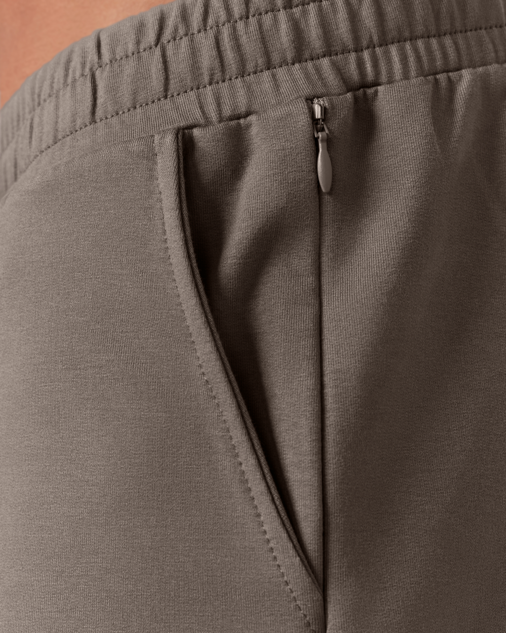 ST 04 Essence Desert Taupe