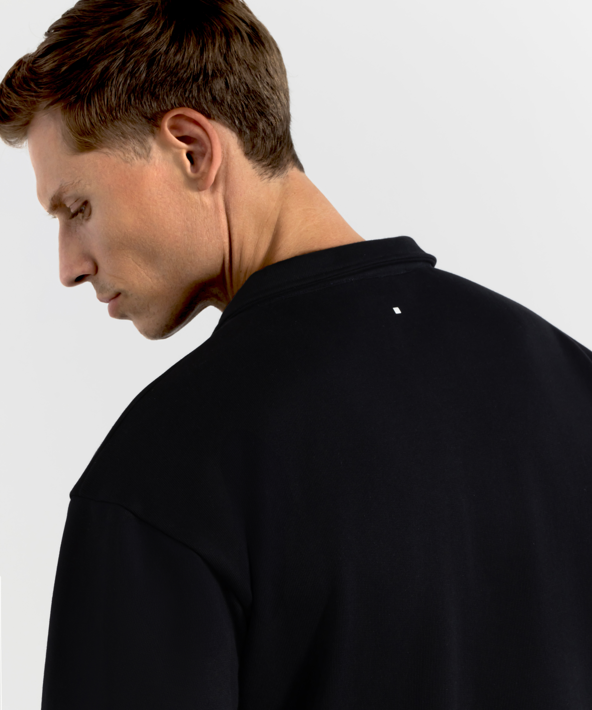 SW 02 Essence Half Zip Black