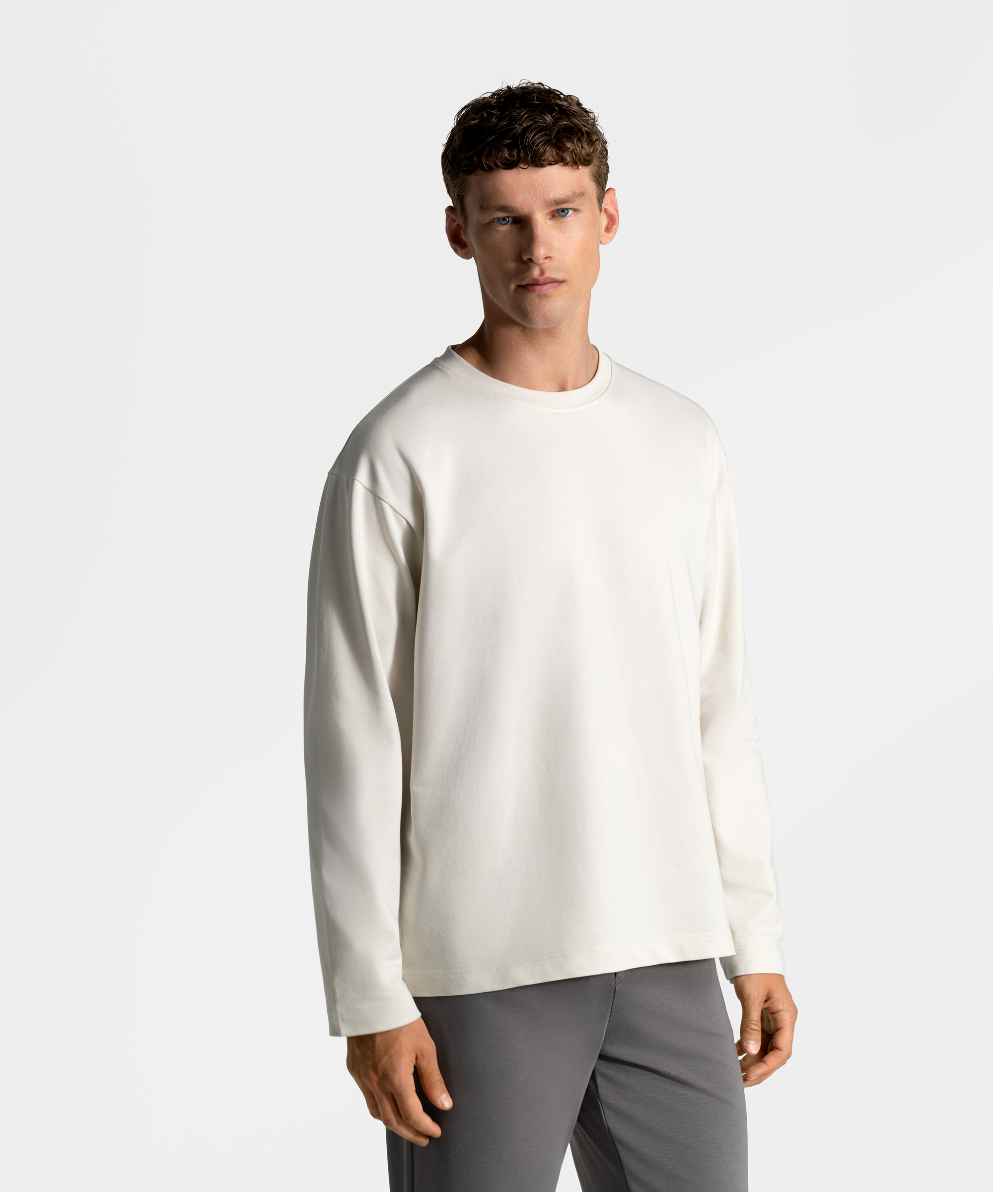 TS 03 Essence Long Sleeve Off-White