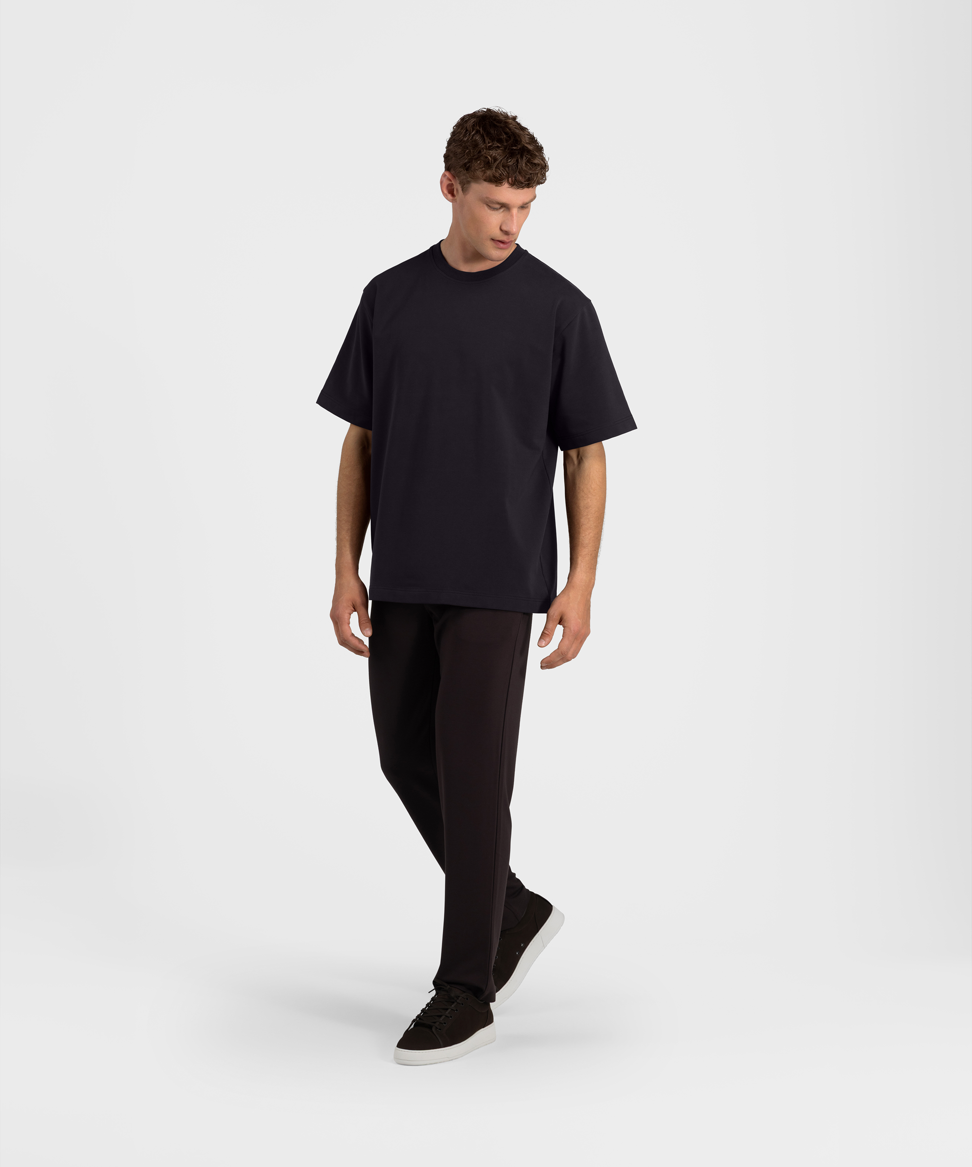 TS 01 Essence Oversized Heavyweight Black 2.0
