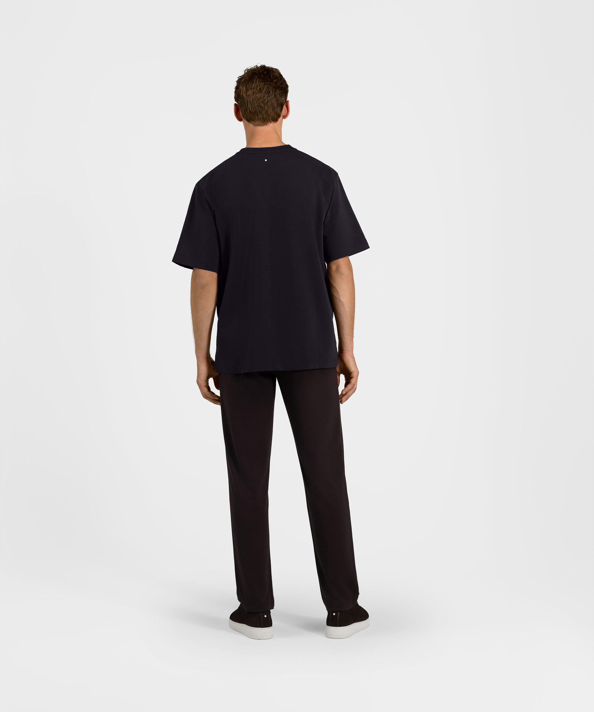 TS 01 Essence Oversized Heavyweight Black 2.0