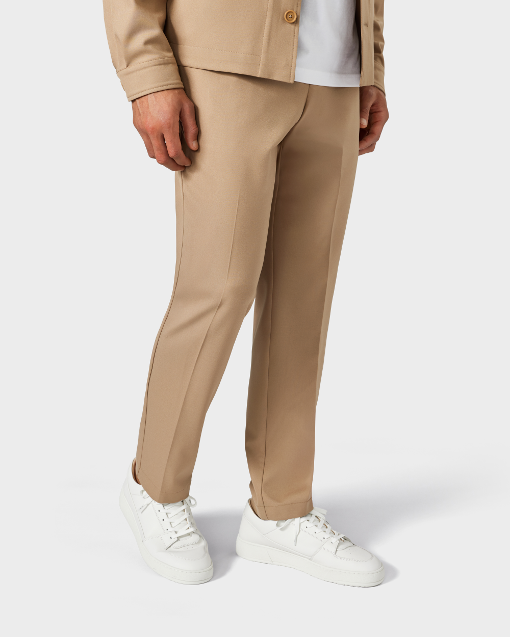 Essence Suit Sahara Sand