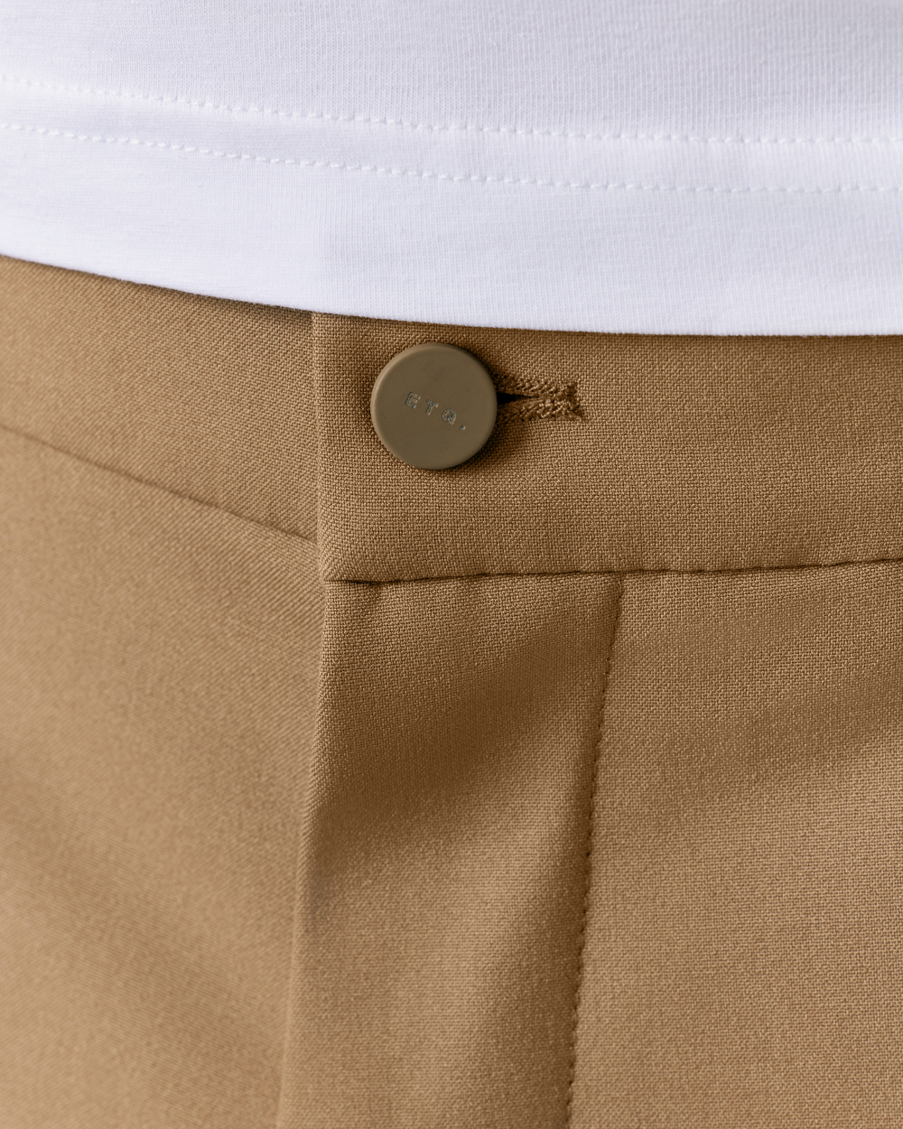 Essence Suit Sahara Sand