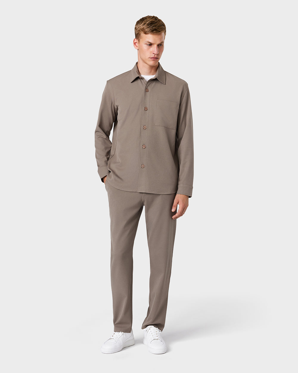TP 01 Essence 3.0 Desert Taupe