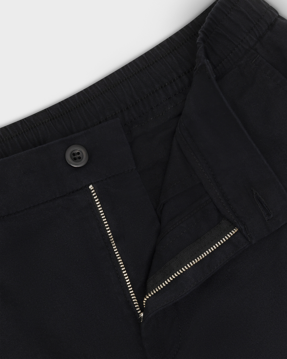 TP 04 Essence Chino Black