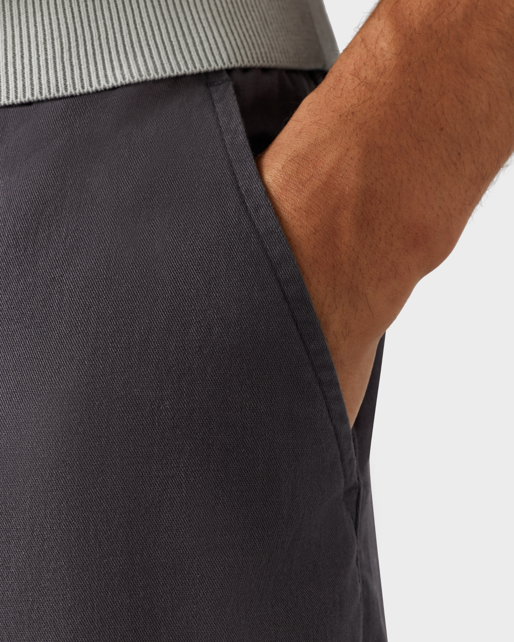 ST 03 Essence Chino Anthracite