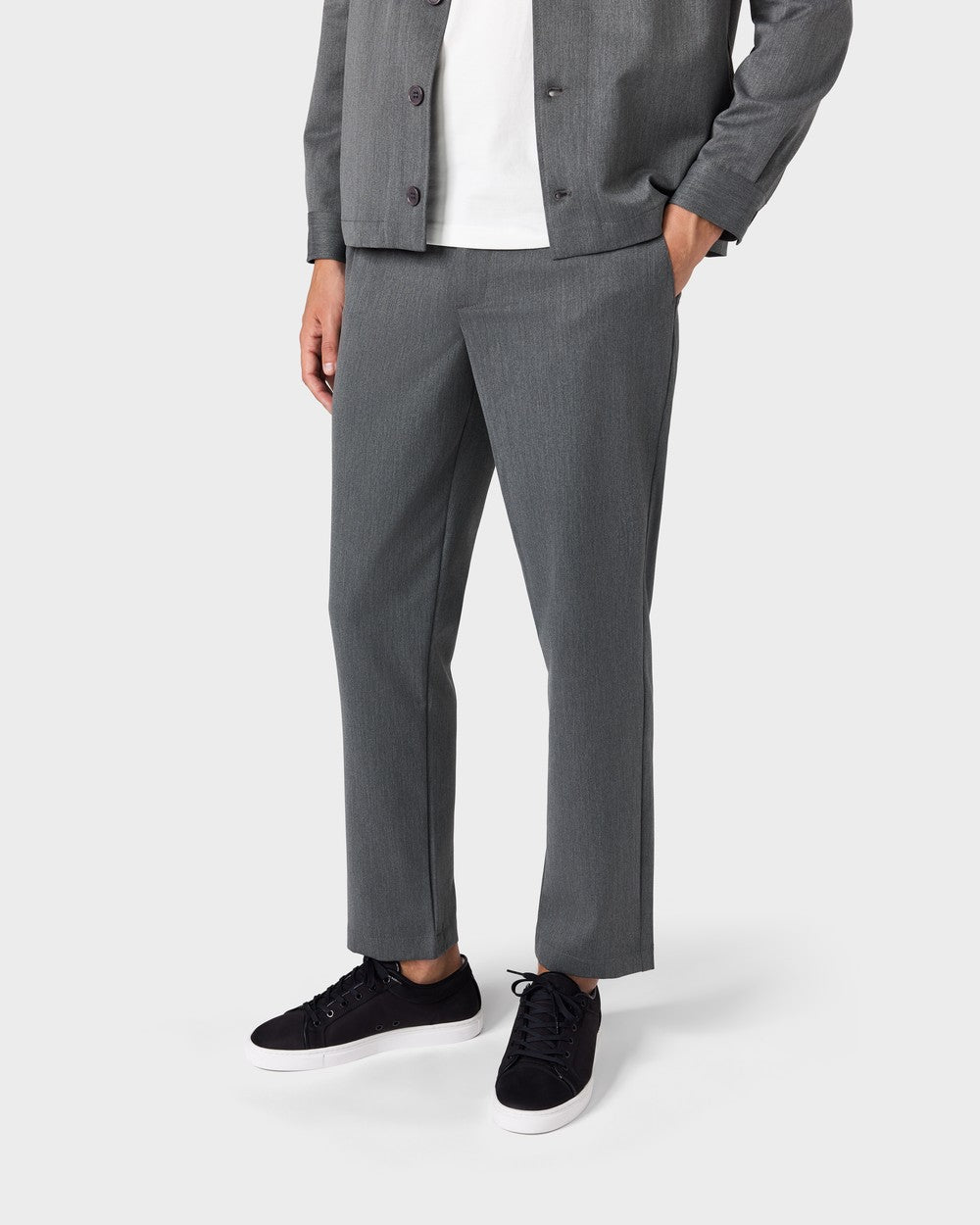 TP 02 Essence 2.0 Ash Grey