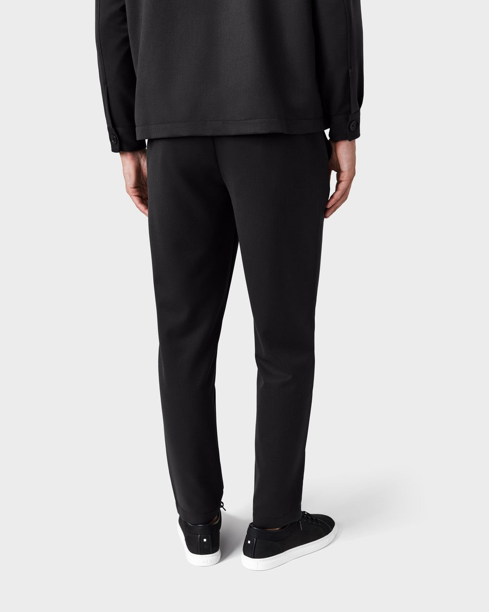 TP 02 Essence 2.0 Black – trousers in black, photo 2