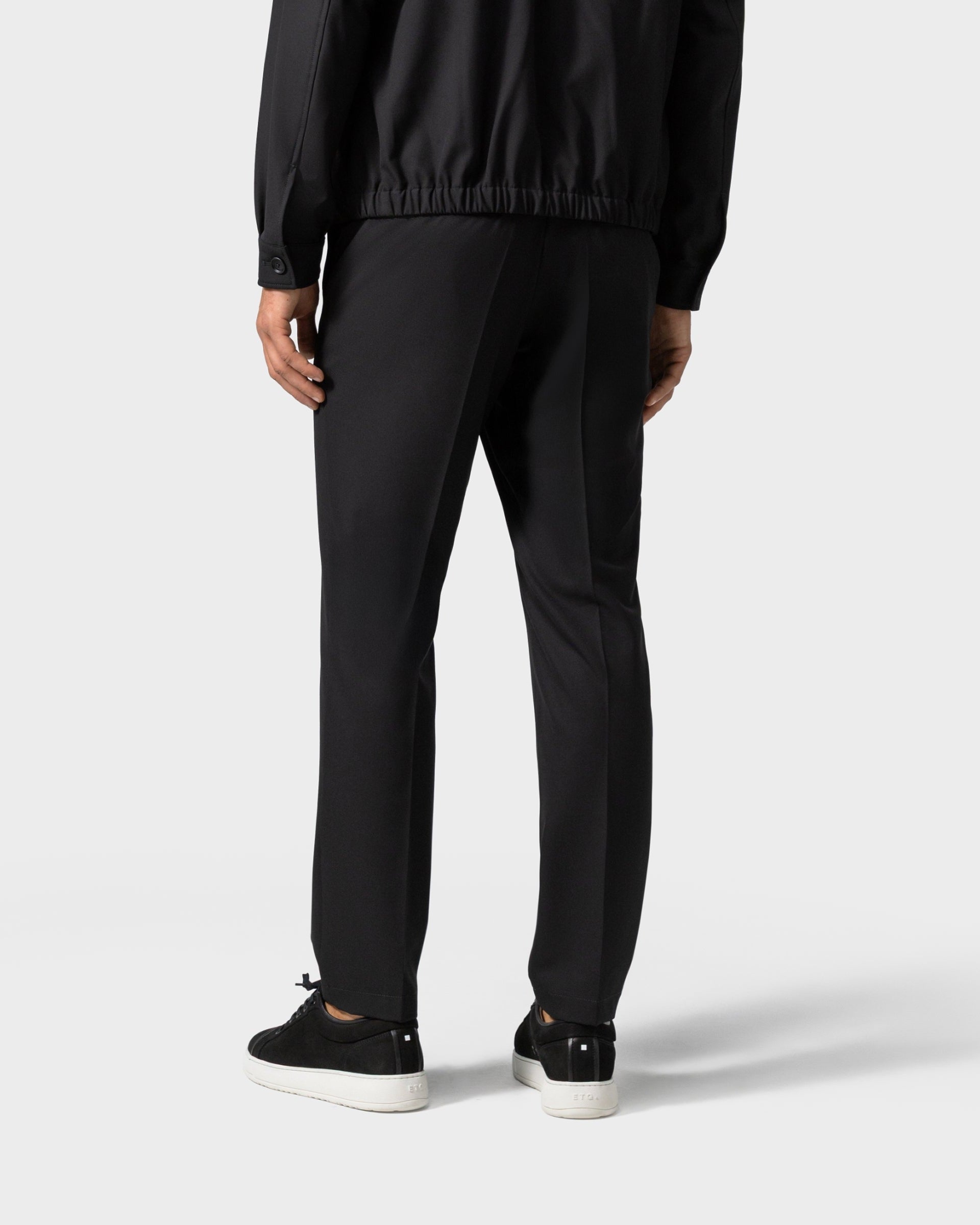 TP 02 Essence Black – travel trousers in black Traveller Weave, photo 3