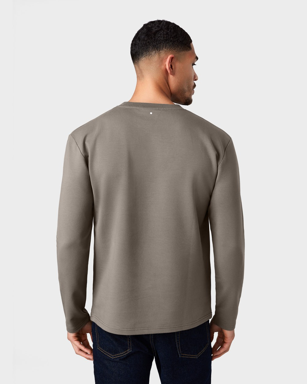 TS 03 Essence Long Sleeve Desert Taupe 2.0 – long sleeve t-shirt in taupe stretch cotton, photo 9