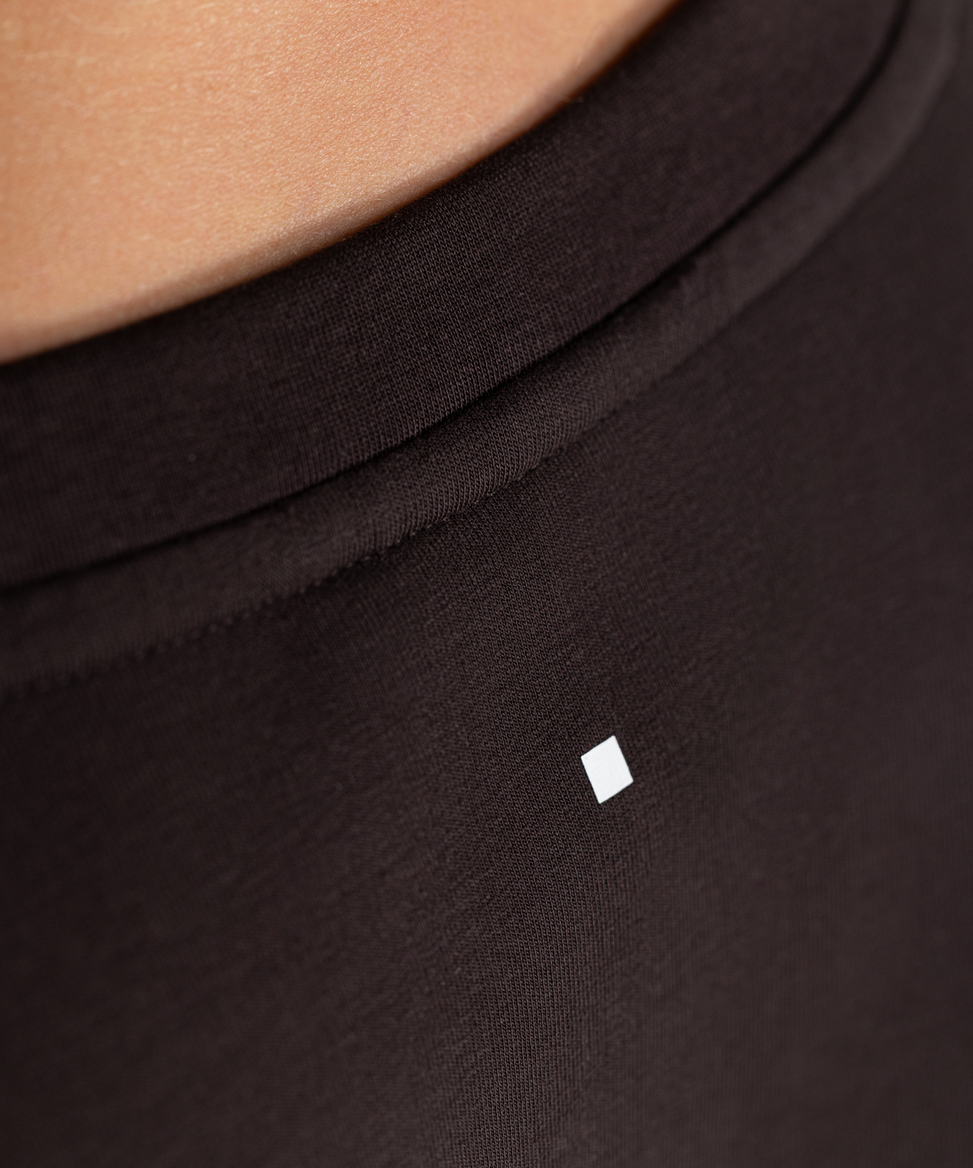 TS 01 Essence Regular Heavyweight Chocolate 2.0