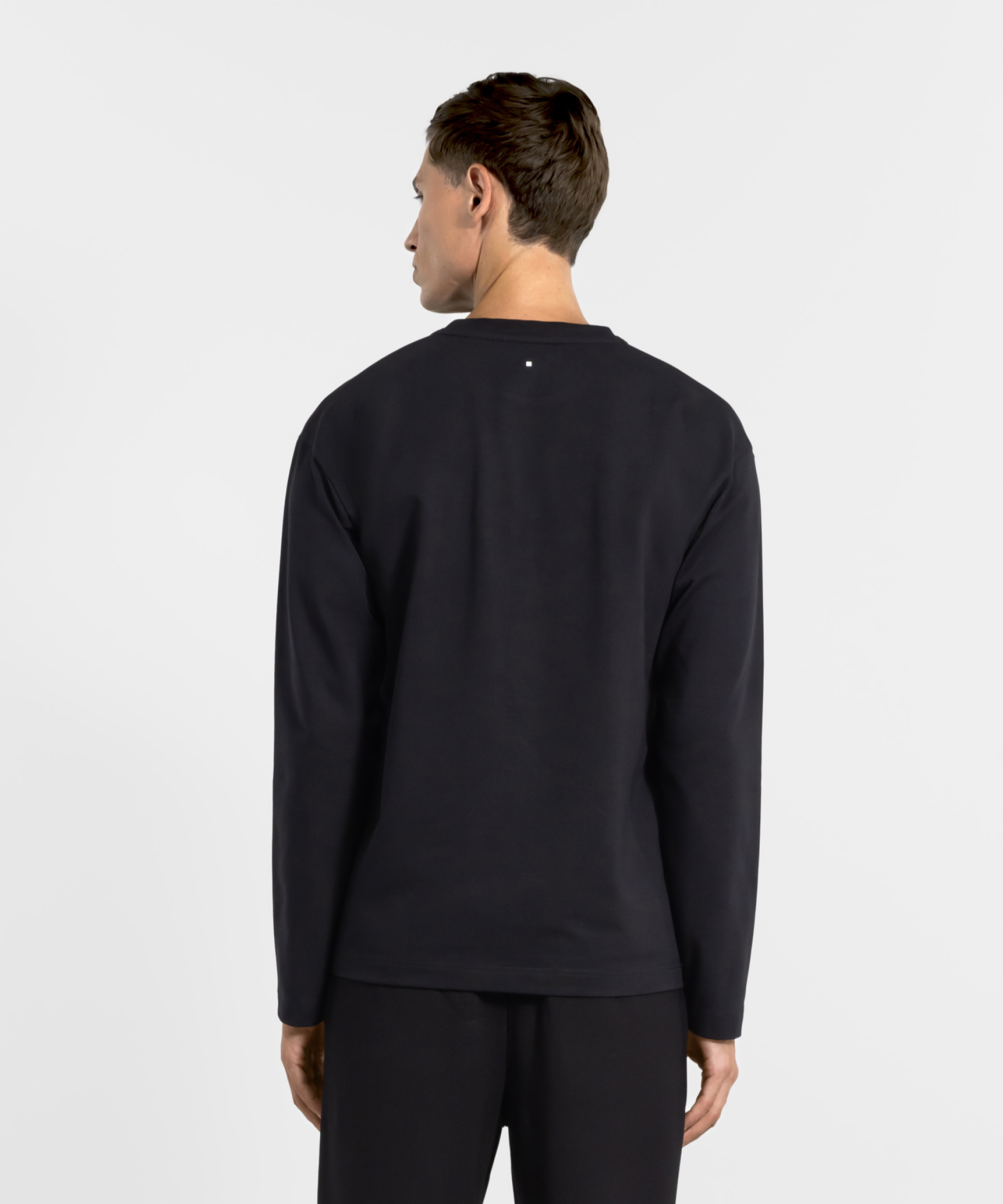 TS 03 Essence Long Sleeve Black