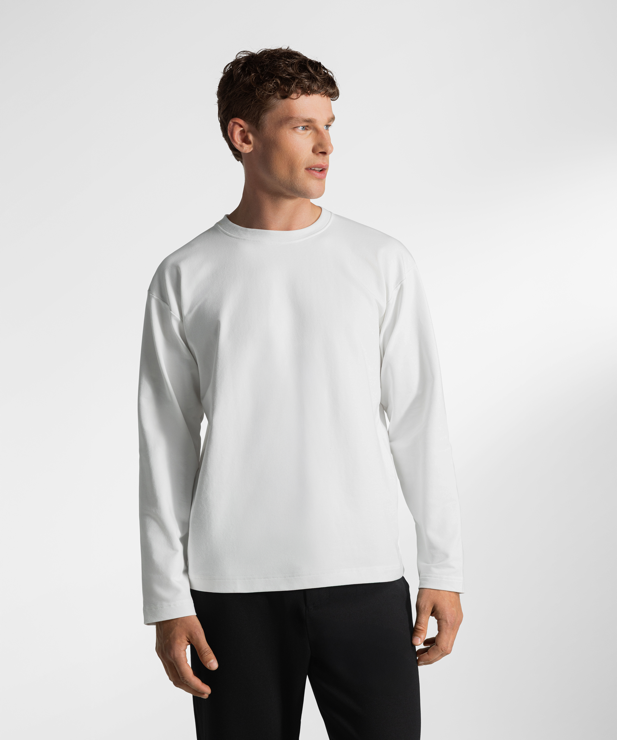 TS 03 Essence Long Sleeve White