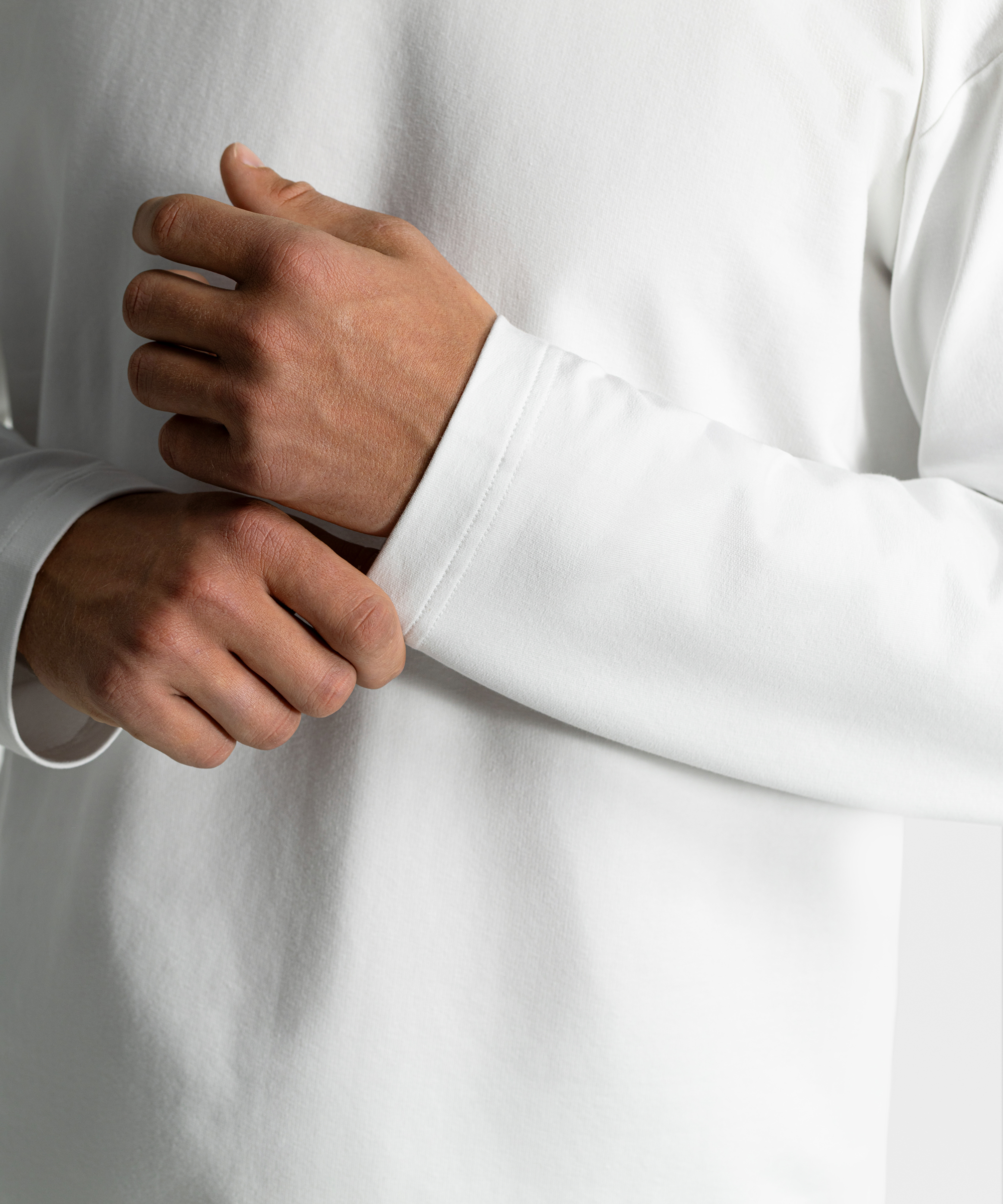 TS 03 Essence Long Sleeve White