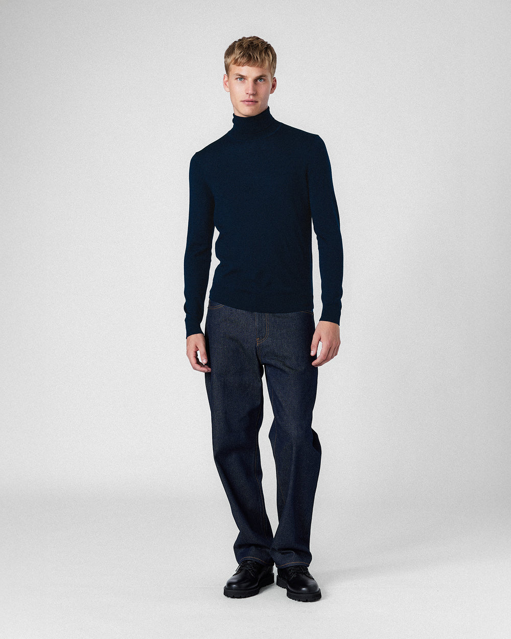 SW 06 Tailored Turtleneck Blueberry
