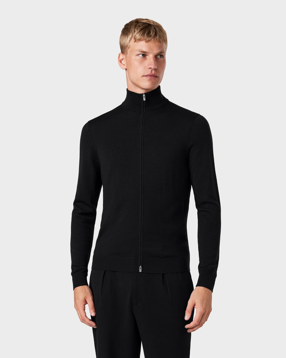 ZS 04 Tailored Cardigan Black