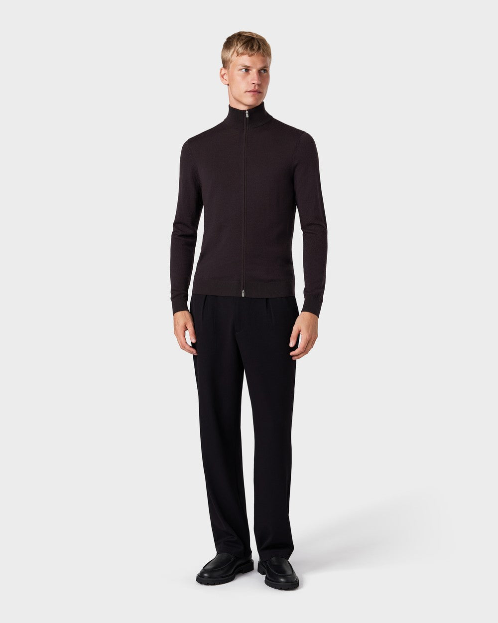 ZS 04 Tailored Cardigan Dark Fig