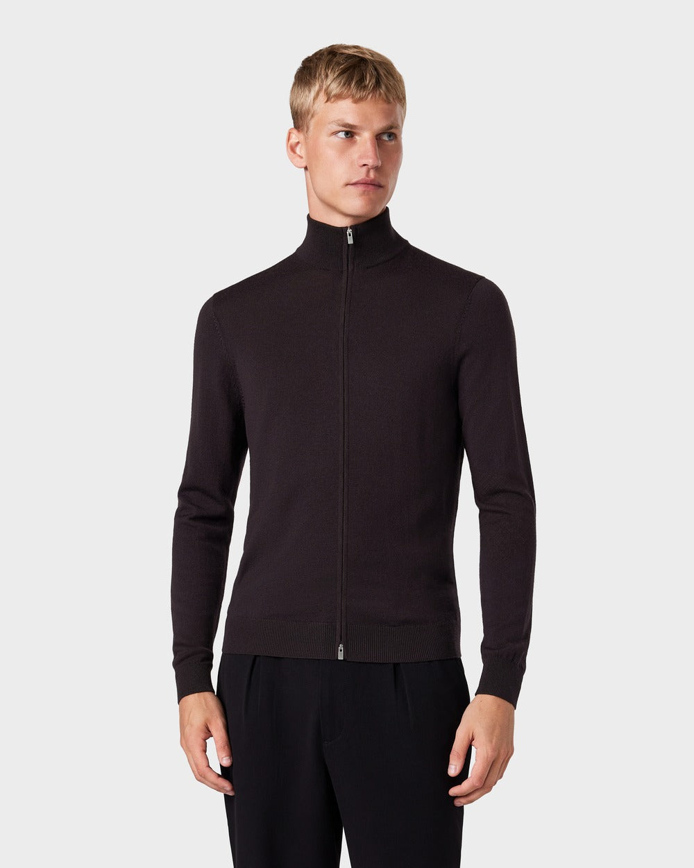 ZS 04 Tailored Cardigan Dark Fig