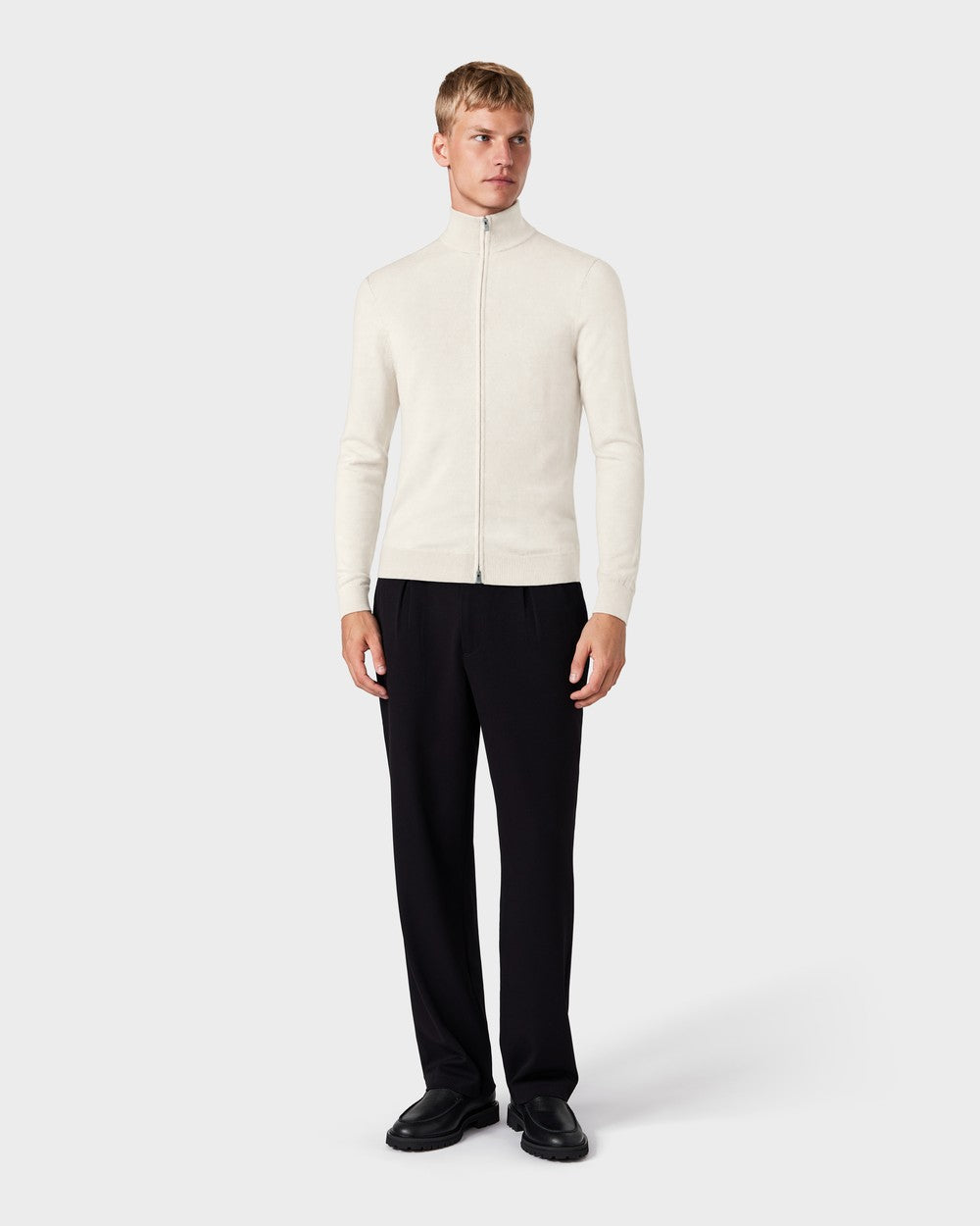 ZS 04 Tailored Cardigan Off White