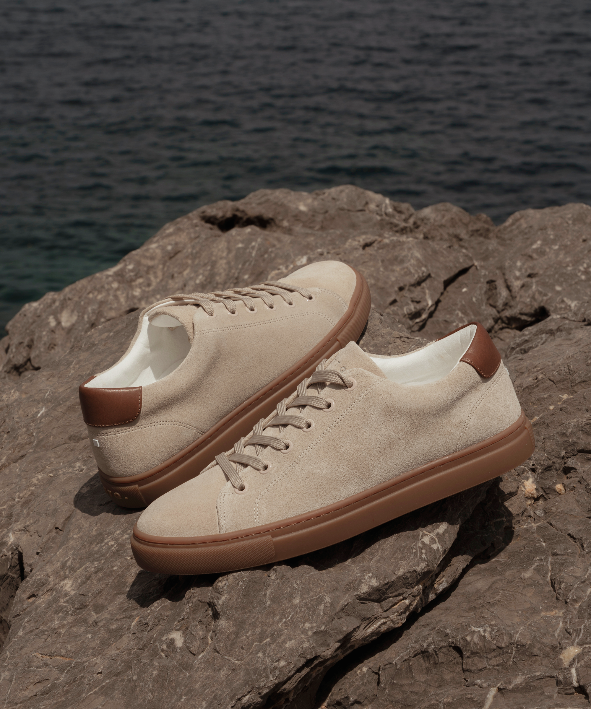 LT 01 Court Lite Gum Suede Sand